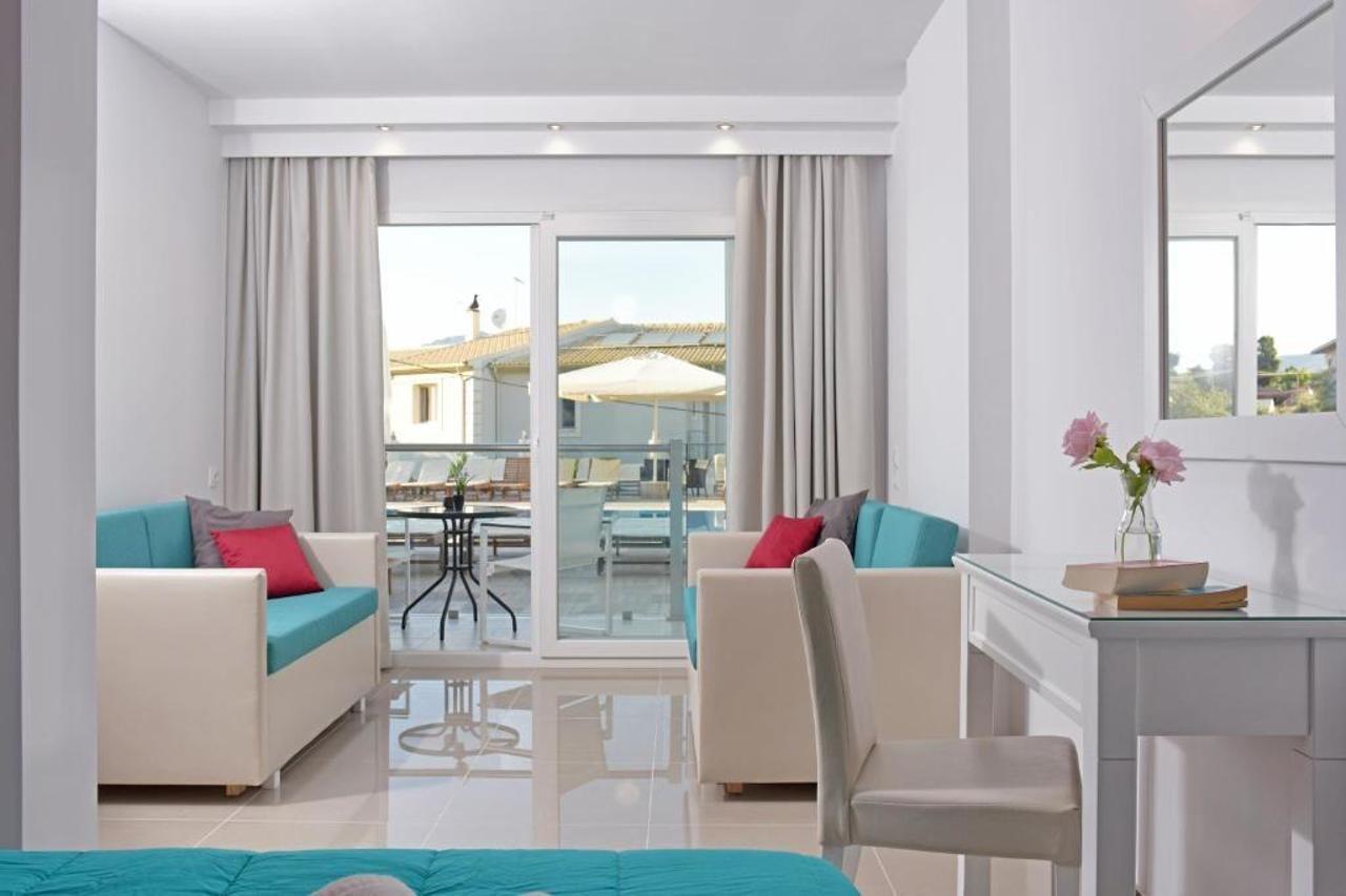 Palapart Gikas Suites And Studios Gouvia Exterior photo