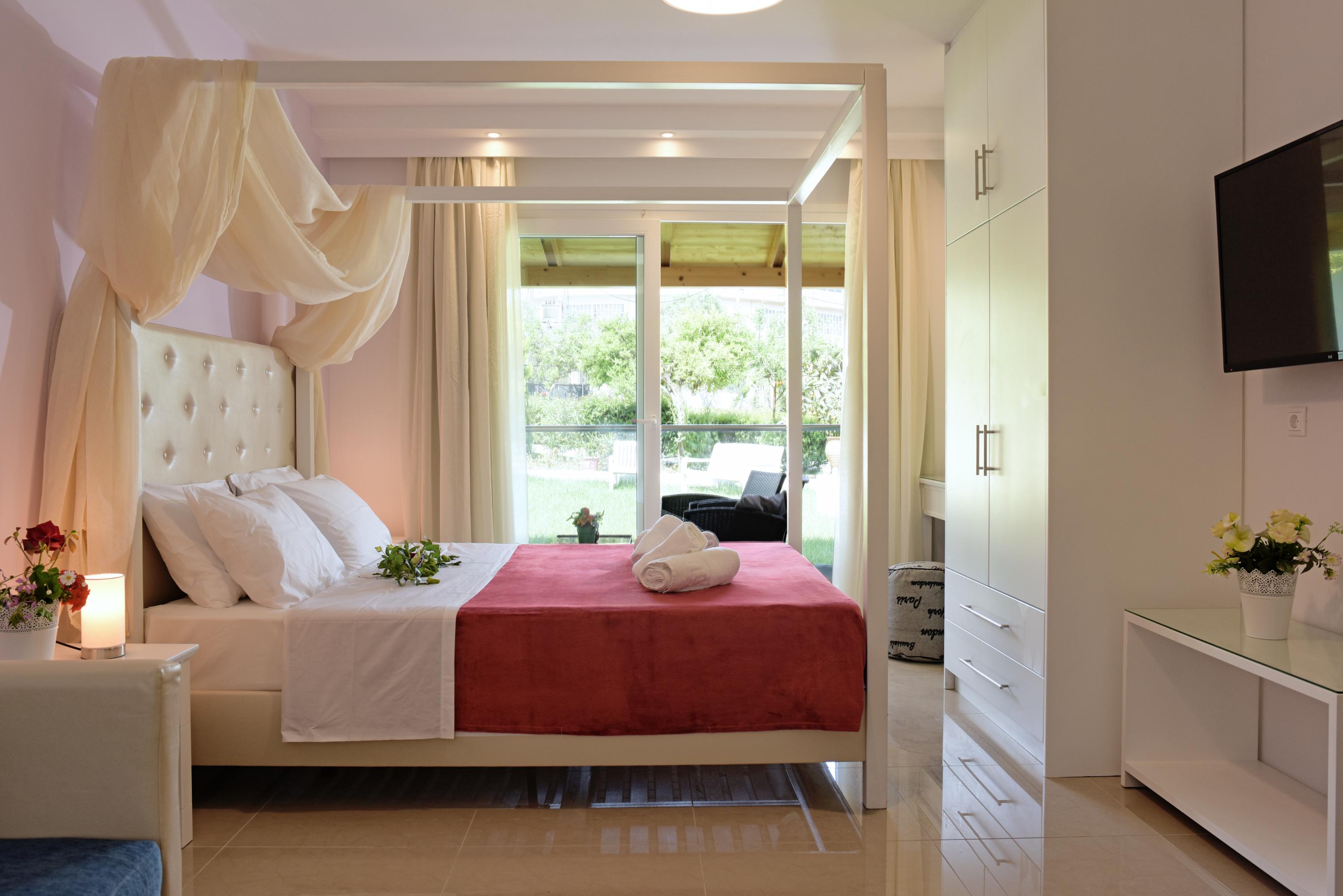 Palapart Gikas Suites And Studios Gouvia Exterior photo
