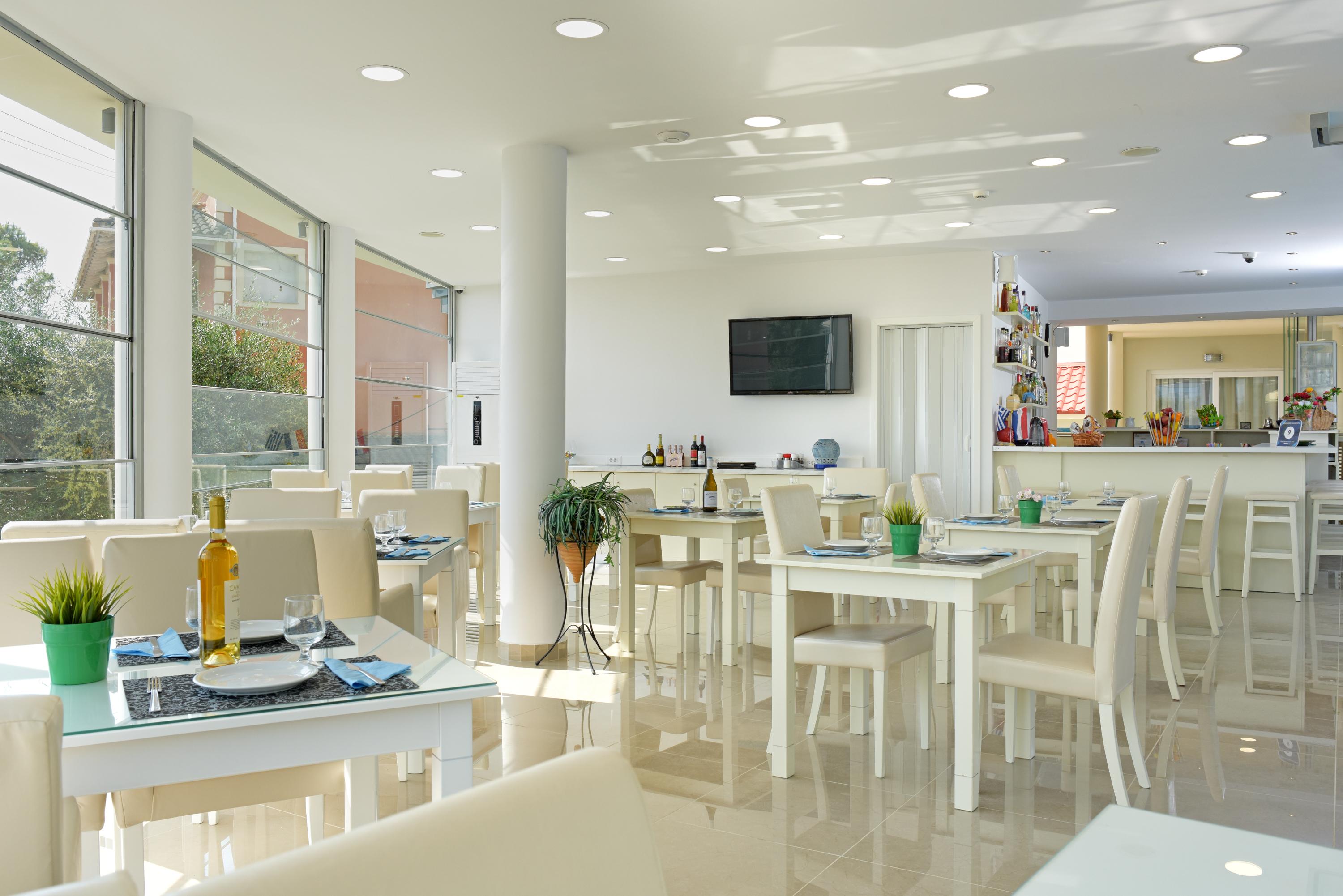 Palapart Gikas Suites And Studios Gouvia Exterior photo
